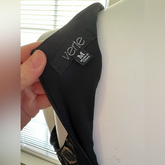 Black spandex dress with gold sequins Verte size Medium NWT New Years Eve Dress - Picture 6 of 7